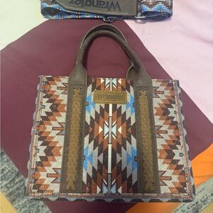 Wrangler Geometric Brown and Blue Tote